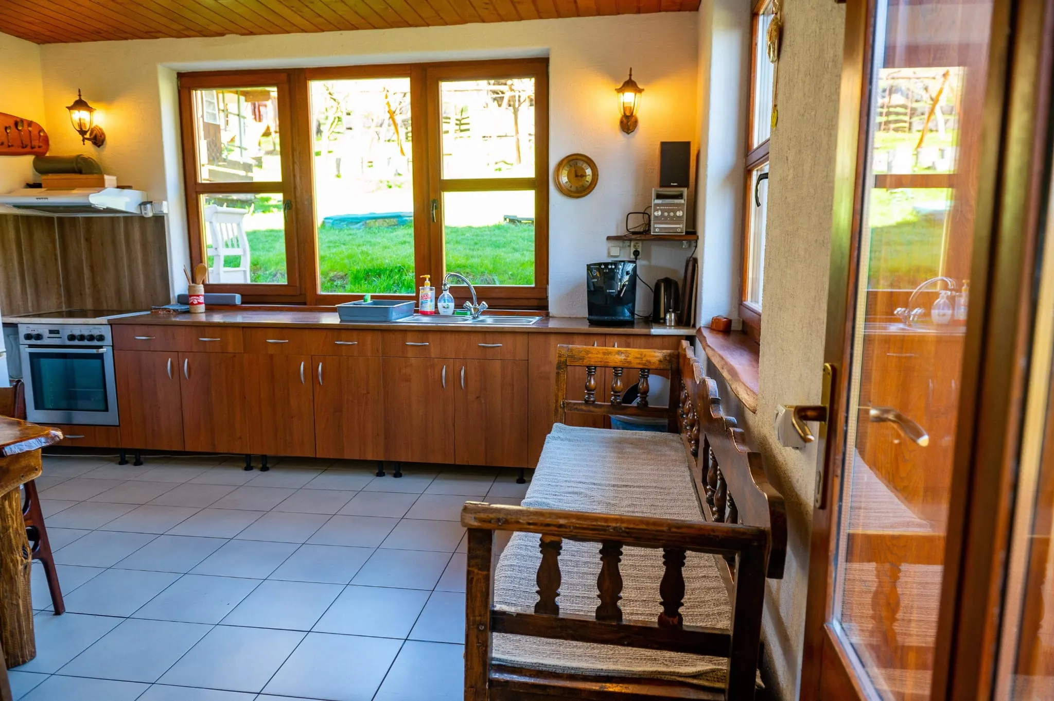Fully equipped kitchen with a garden view